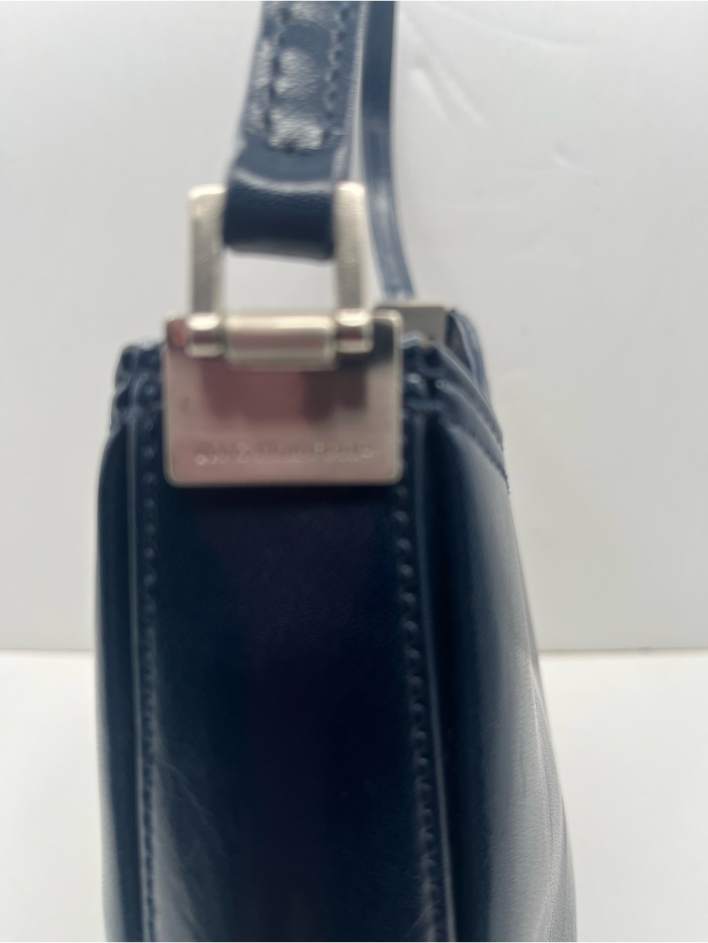 Liz Claiborne Navy Leather Shoulder Bag - Picture 3 of 8
